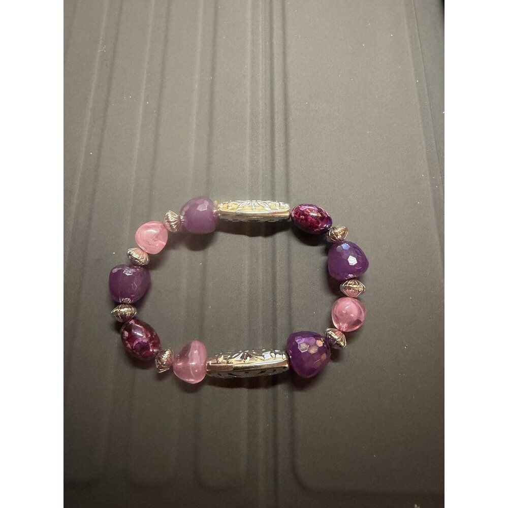 Purple Pink Beaded Stretch Bracelet Faceted Beads Silver Tone Accents
